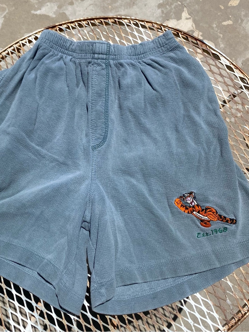 Vintage Disney Tigger Green Shorts Winnie The Pooh Size small